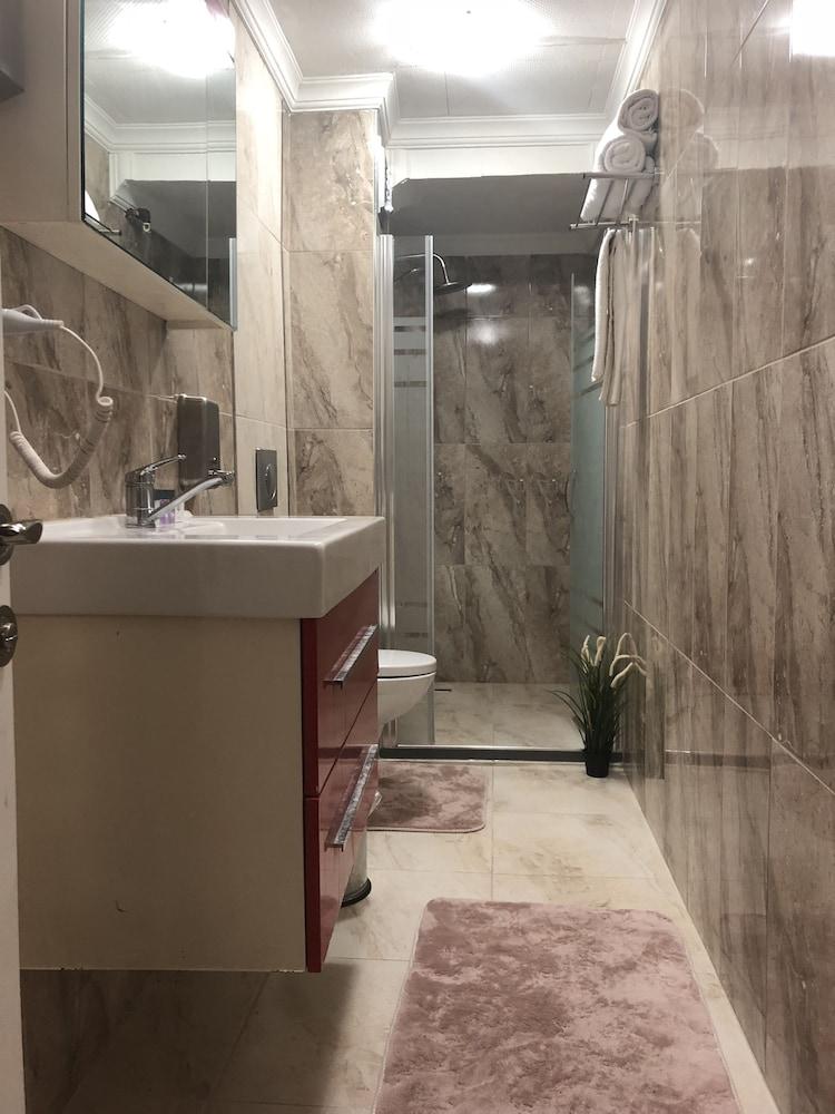 Lizzia Butik Hotel Istanbul Exteriör bild