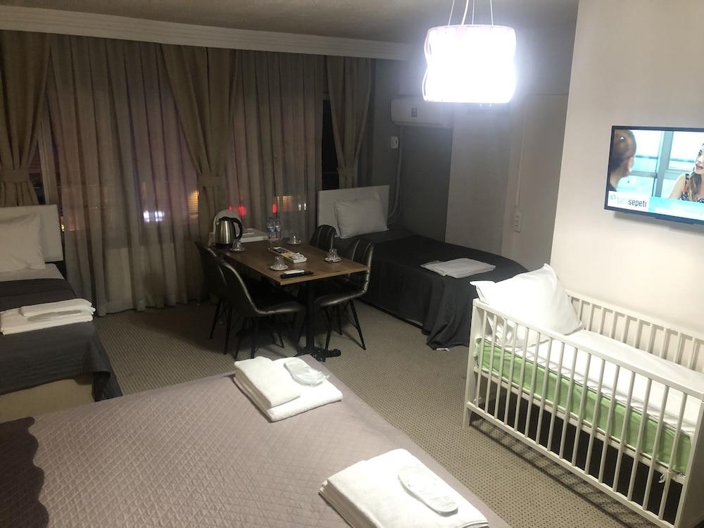 Lizzia Butik Hotel Istanbul Exteriör bild