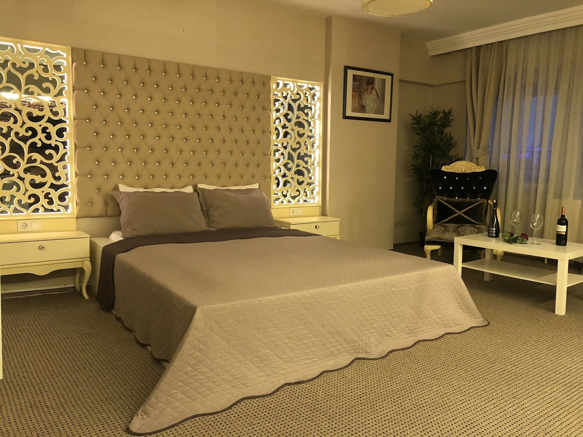 Lizzia Butik Hotel Istanbul Exteriör bild